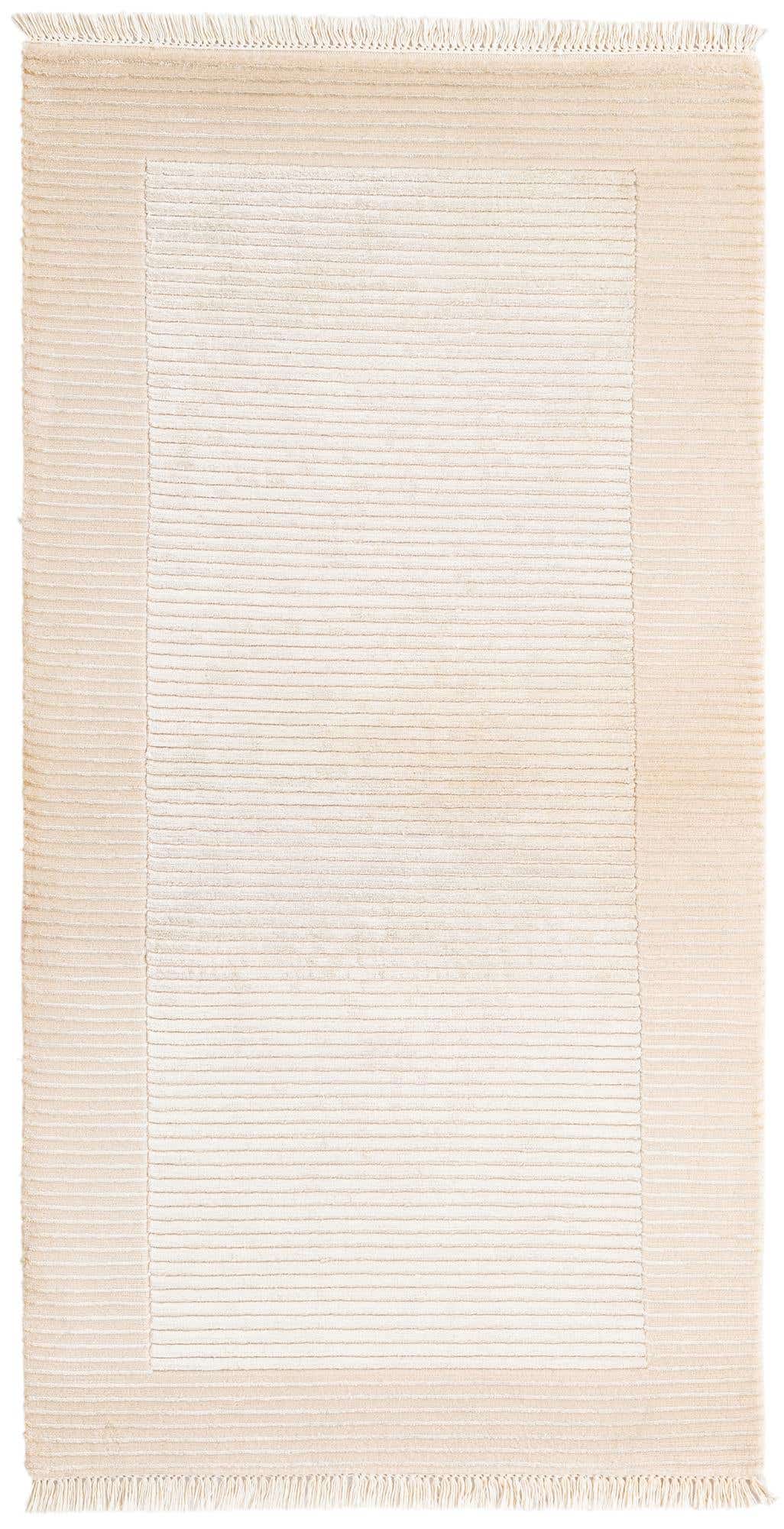 2' 7 x 4' 11 Hand Knotted Darya Wool Rug