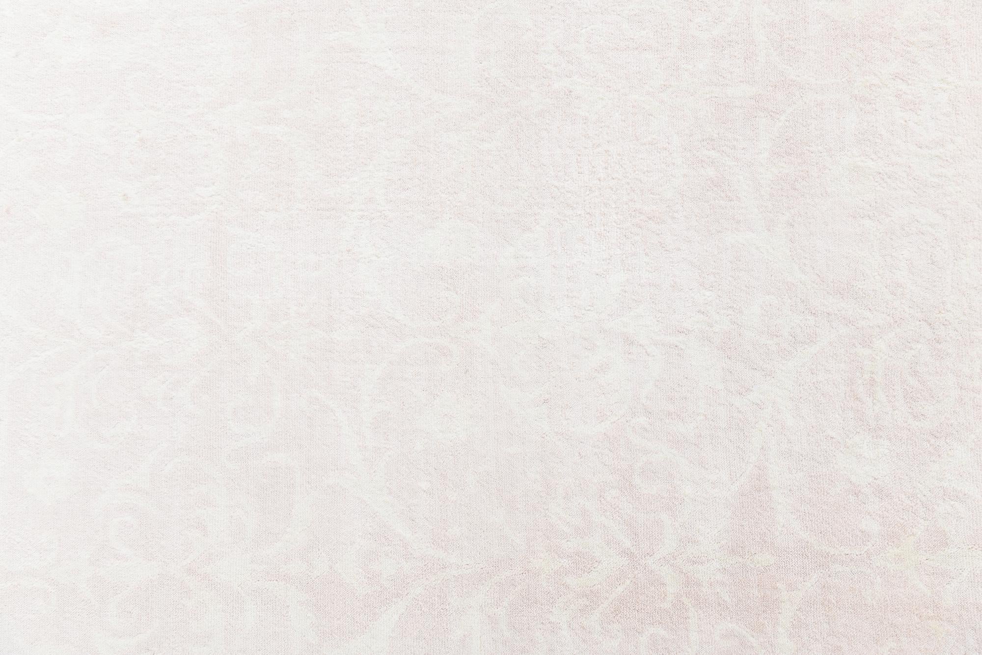 5' 6 x 7' 11 Hand Knotted Darya Wool Rug
