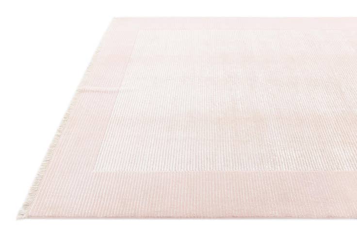 Detail image of 6' 7 x 9' 11 Hand Knotted Darya Wool Rug