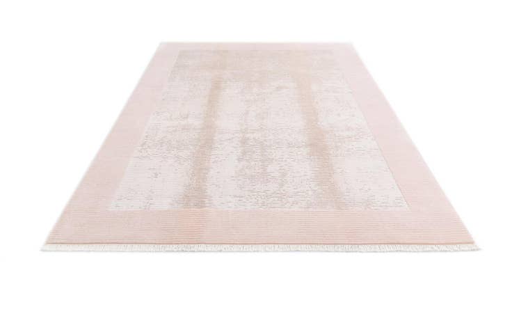 Detail image of 6' 6 x 9' 8 Hand Knotted Darya Wool Rug