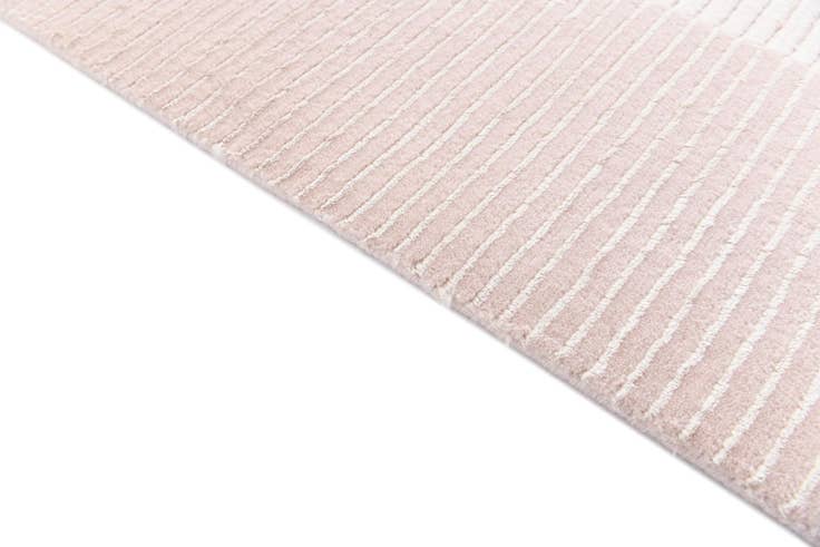 Detail image of 6' 6 x 9' 8 Hand Knotted Darya Wool Rug
