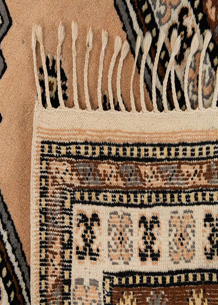 2' 8 x 4' 7 Hand Knotted Fars Wool Rug