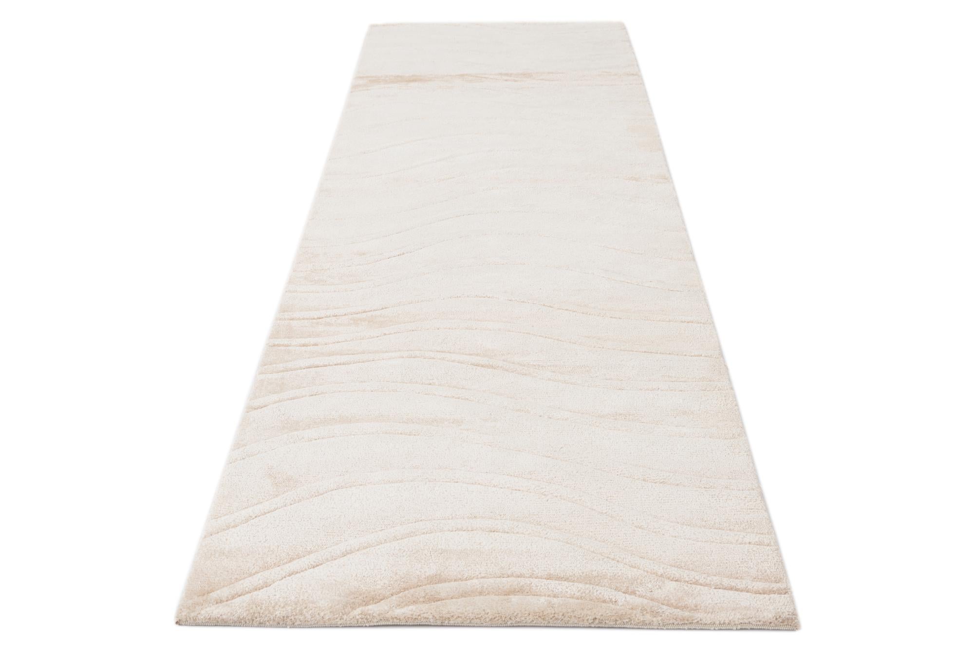2' 7 x 9' 8 Hand Knotted Darya Wool Runner Rug