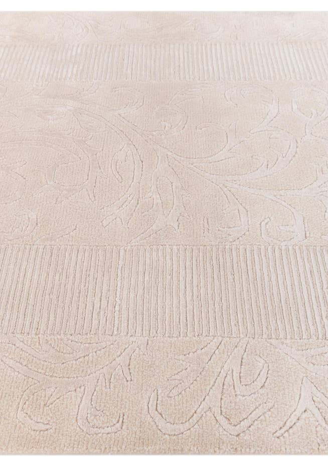 Detail image of 3' 3 x 13' 1 Hand Knotted Darya Wool Runner Rug