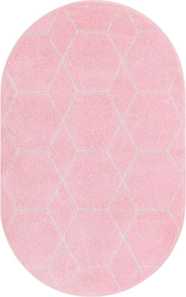 3' x 5' 3 Trellis Frieze Oval Rug