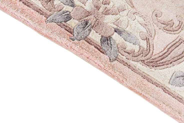 Detail image of 2' 4 x 4' Hand Knotted Carved Pekin Rug