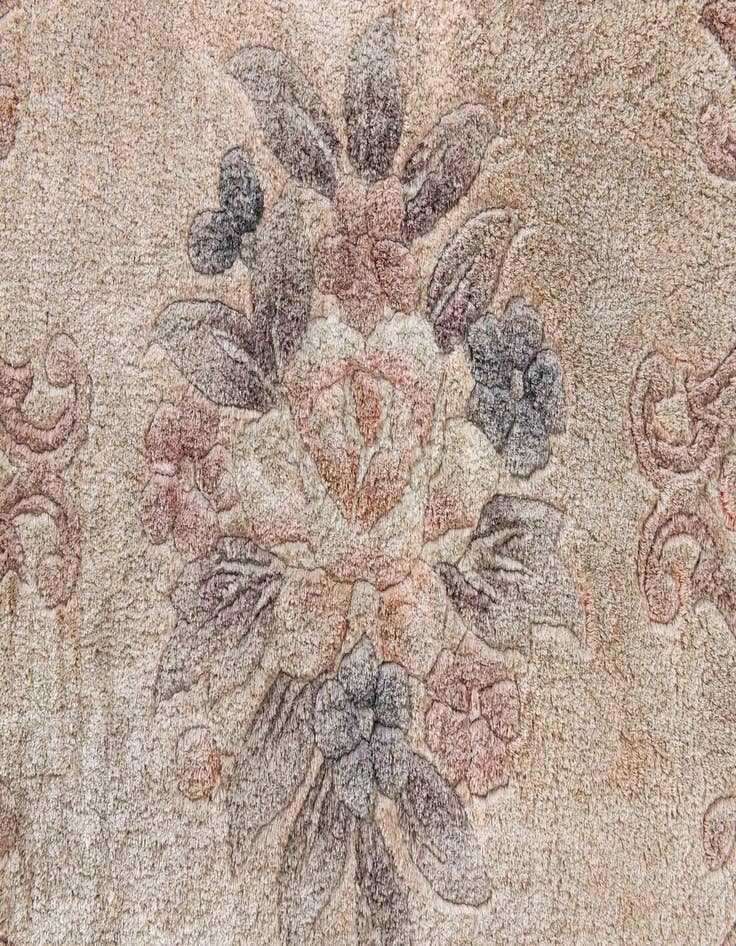Detail image of 2' 4 x 4' Hand Knotted Carved Pekin Rug