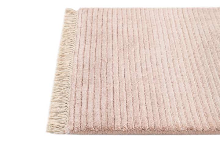 1' 8 x 3' 1 Hand Knotted Darya Wool Rug