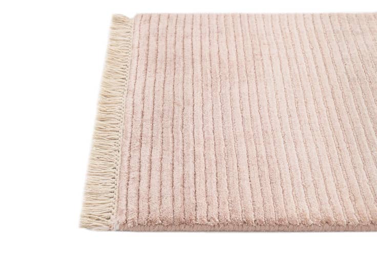 Detail image of 1' 8 x 3' 1 Hand Knotted Darya Wool Rug