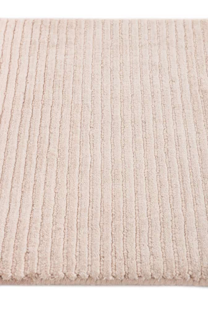 1' 8 x 3' 1 Hand Knotted Darya Wool Rug