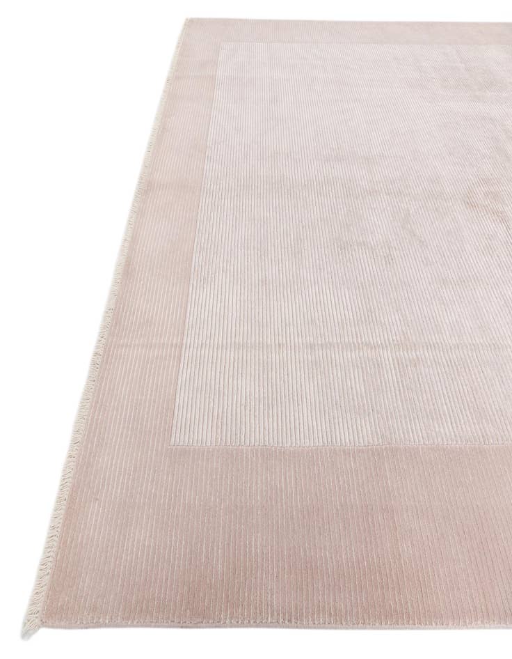 Detail image of 8' 2 x 10' 2 Hand Knotted Darya Rug