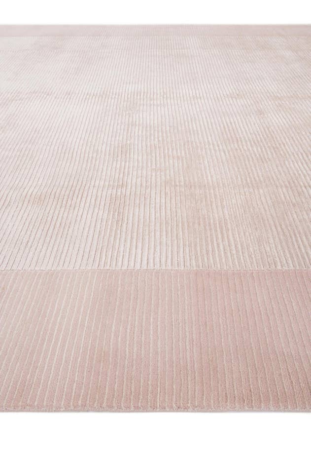 Detail image of 8' 2 x 11' 6 Hand Knotted Darya Wool Rug