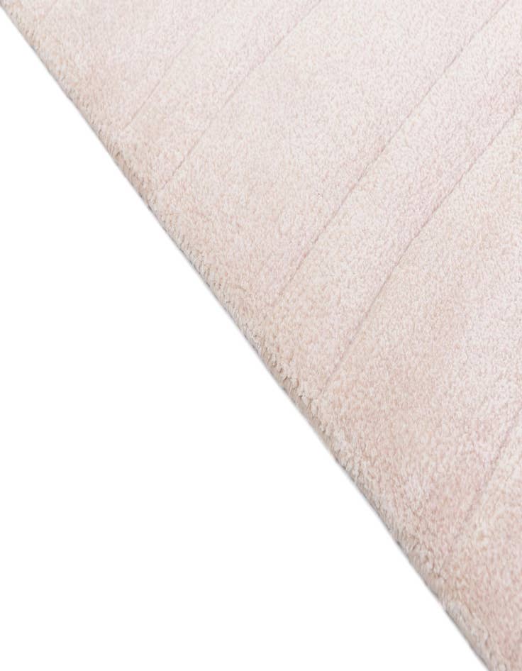 Detail image of 9' 10 x 13' 1  Hand Knotted Darya Wool Rug