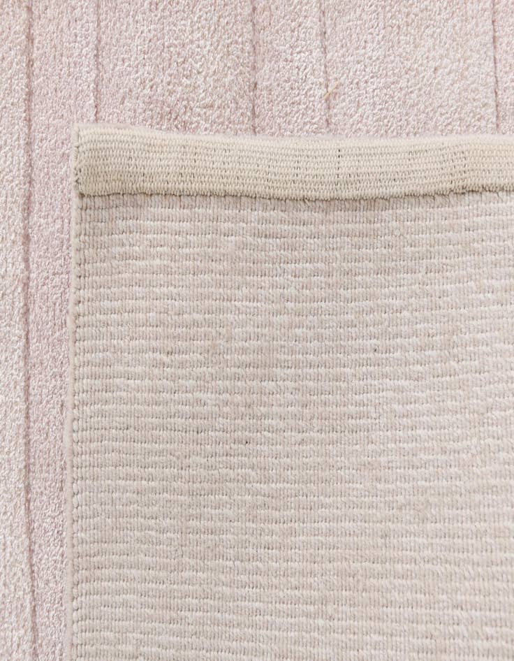 Detail image of 9' 10 x 13' 1  Hand Knotted Darya Wool Rug