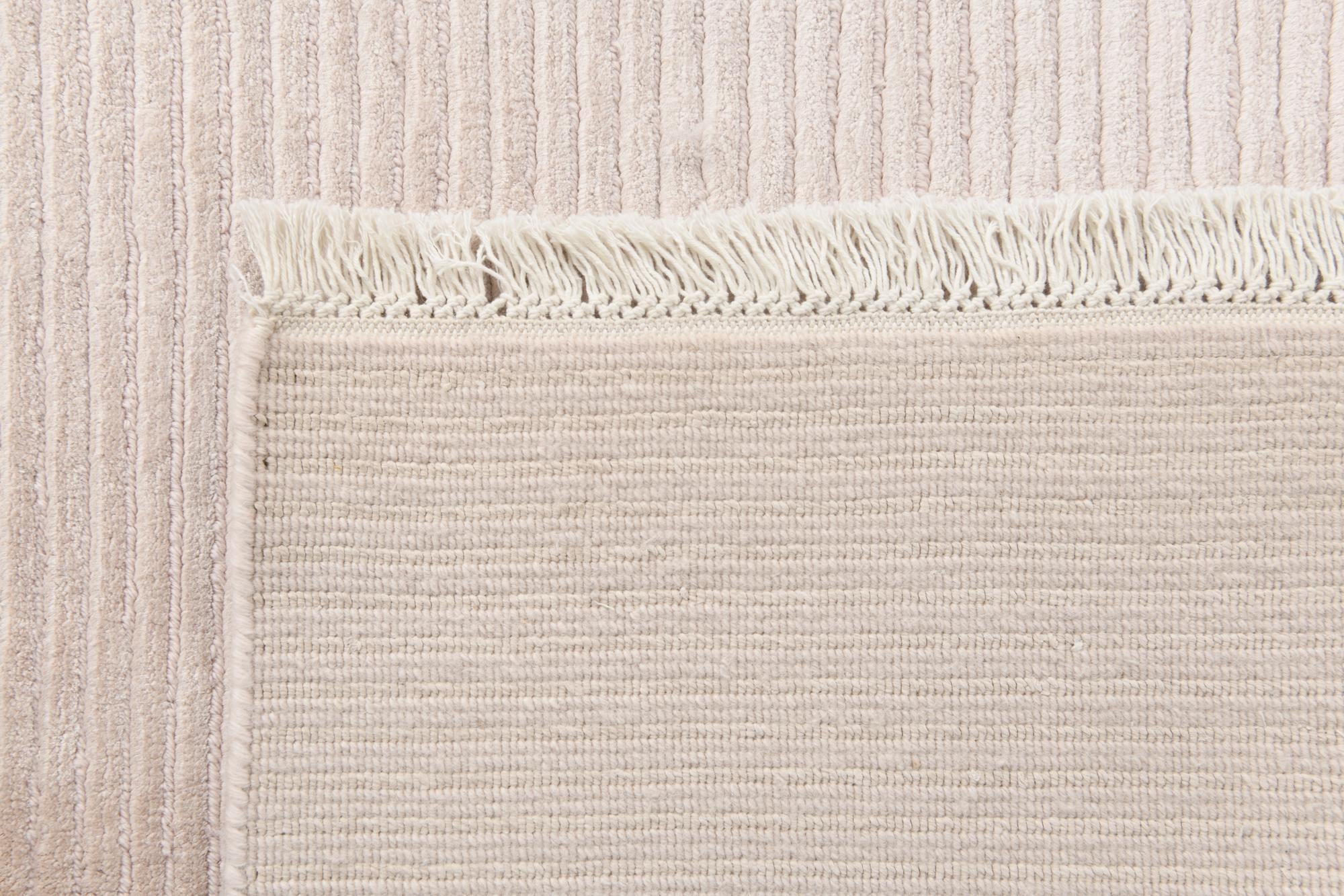 6' 6 x 9' 11 Hand Knotted Darya Wool Rug