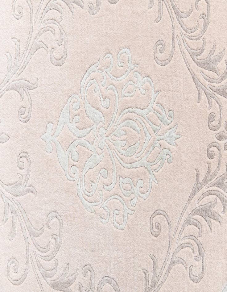 Detail image of 6' 9 x 9' 6  Hand Knotted Darya Wool Rug