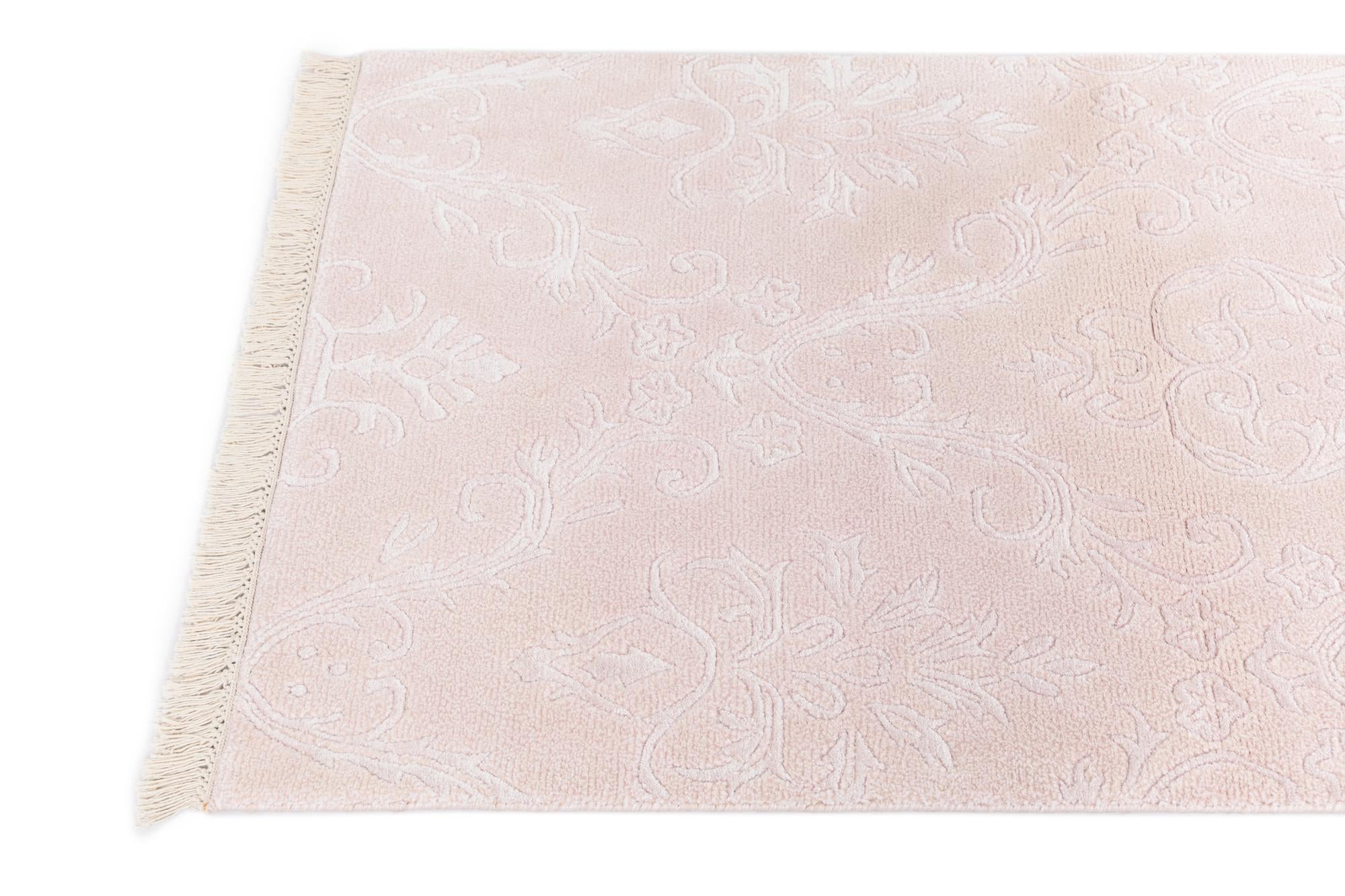 2' 8 x 5' Hand Knotted Darya Wool Rug