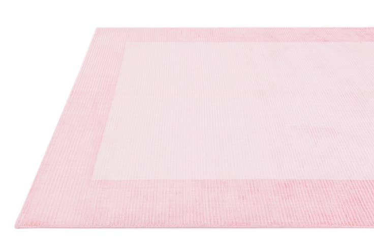 Detail image of 5' 5 x 7' 8 Darya Rug
