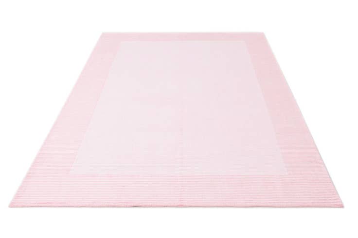 Detail image of 5' 5 x 7' 10 Darya Rug