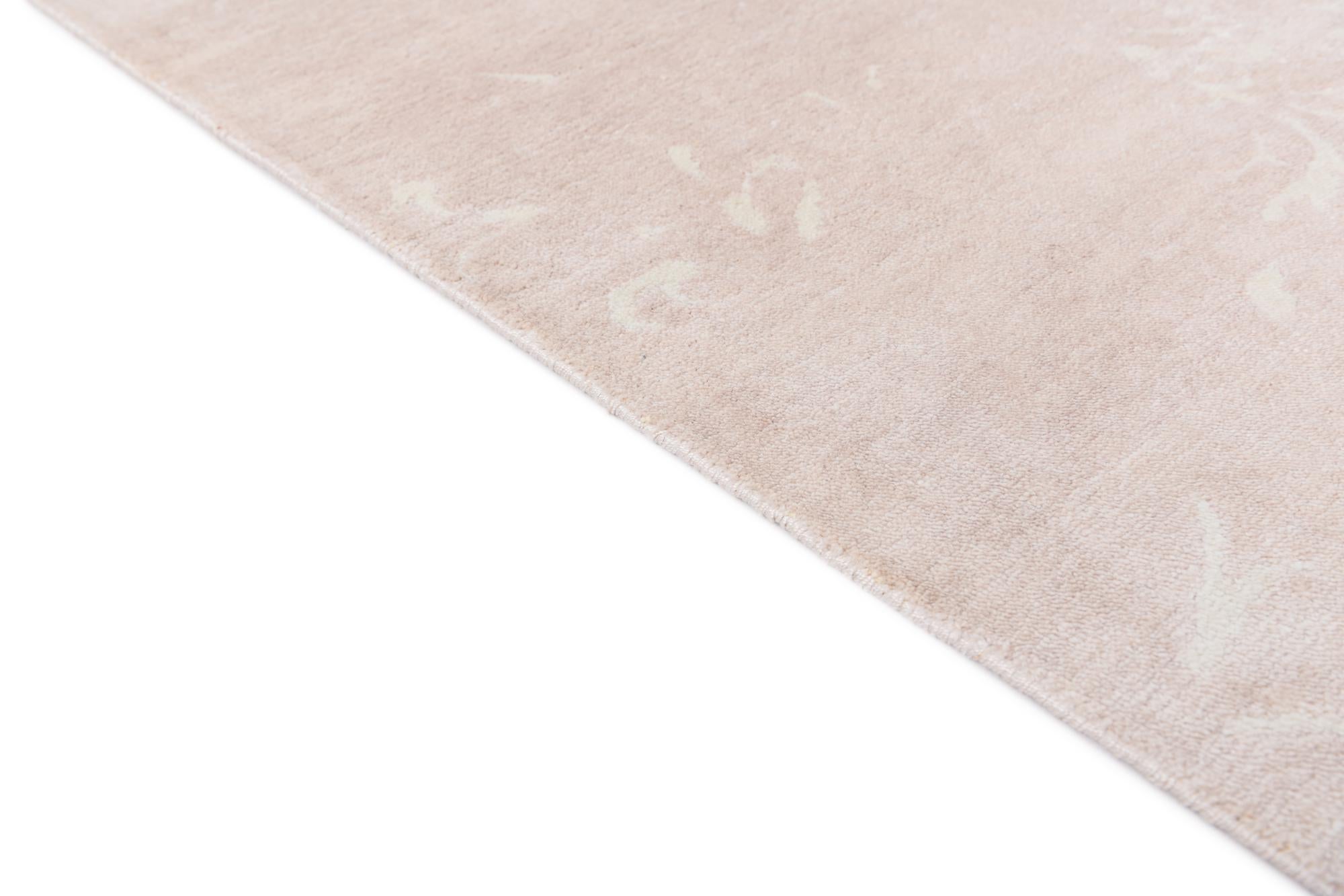 5' 7 x 7' 10 Hand Knotted Darya Wool Rug