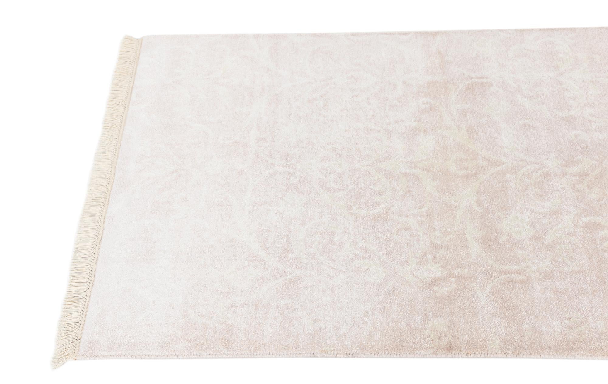 2' 7 x 4' 10 Hand Knotted Darya Wool Rug