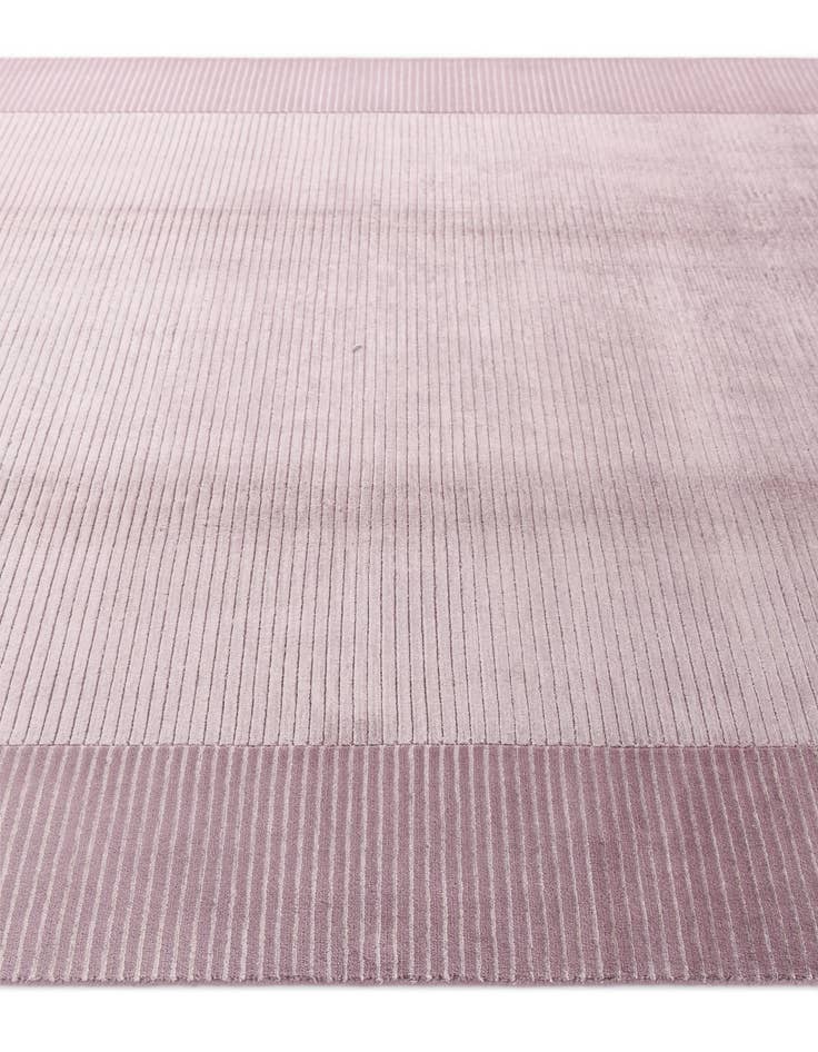 Detail image of 6' 5 x 9' 10  Hand Knotted Darya Wool Rug