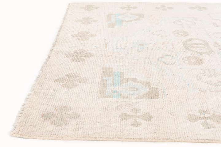 5' 9 x 9' Hand Knotted Moroccan Wool Rug
