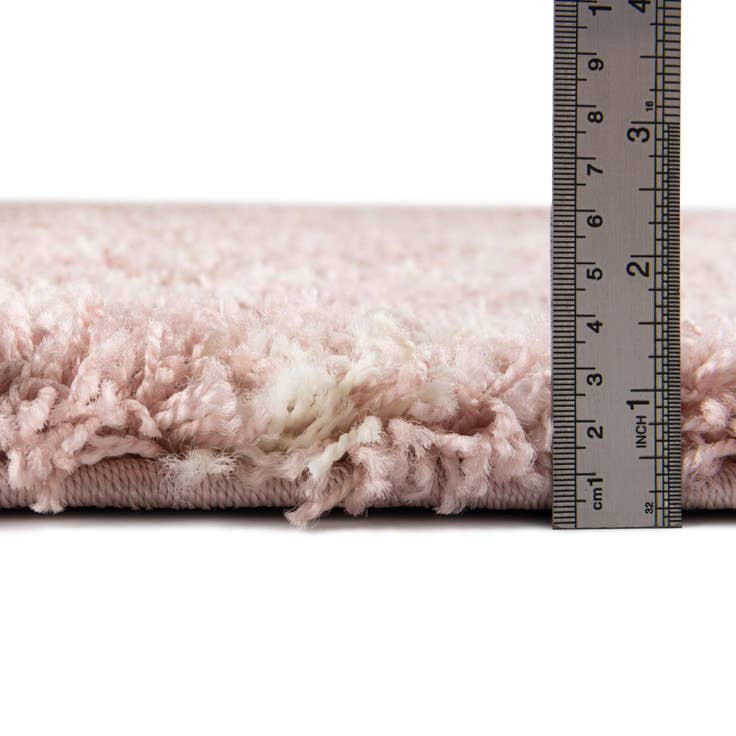 Detail image of 6' x 9' Moroccan Trellis Shag Rug