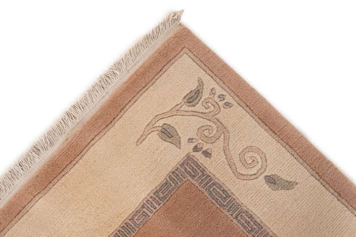 6' 9 x 8' 4 Hand Knotted Nepal Wool Rug