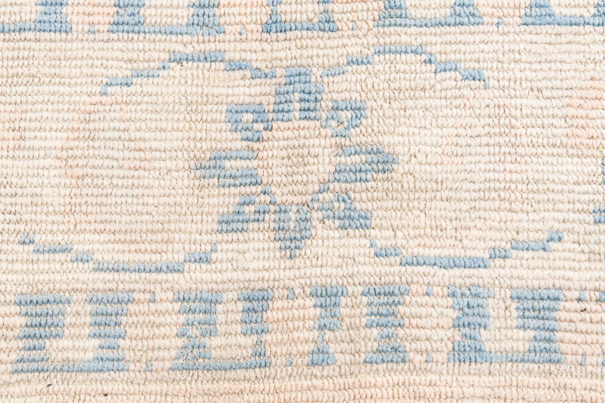 8' 1 x 10' 3 Hand Knotted Oushak Wool Rug