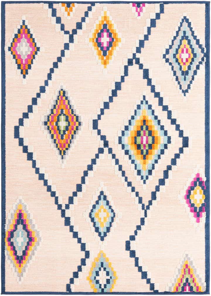 5' x 7' 7 Easy-Clean Indoor / Outdoor Rug