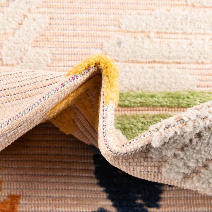 Detail image of 5' x 7' 7 Easy-Clean Indoor / Outdoor Rug