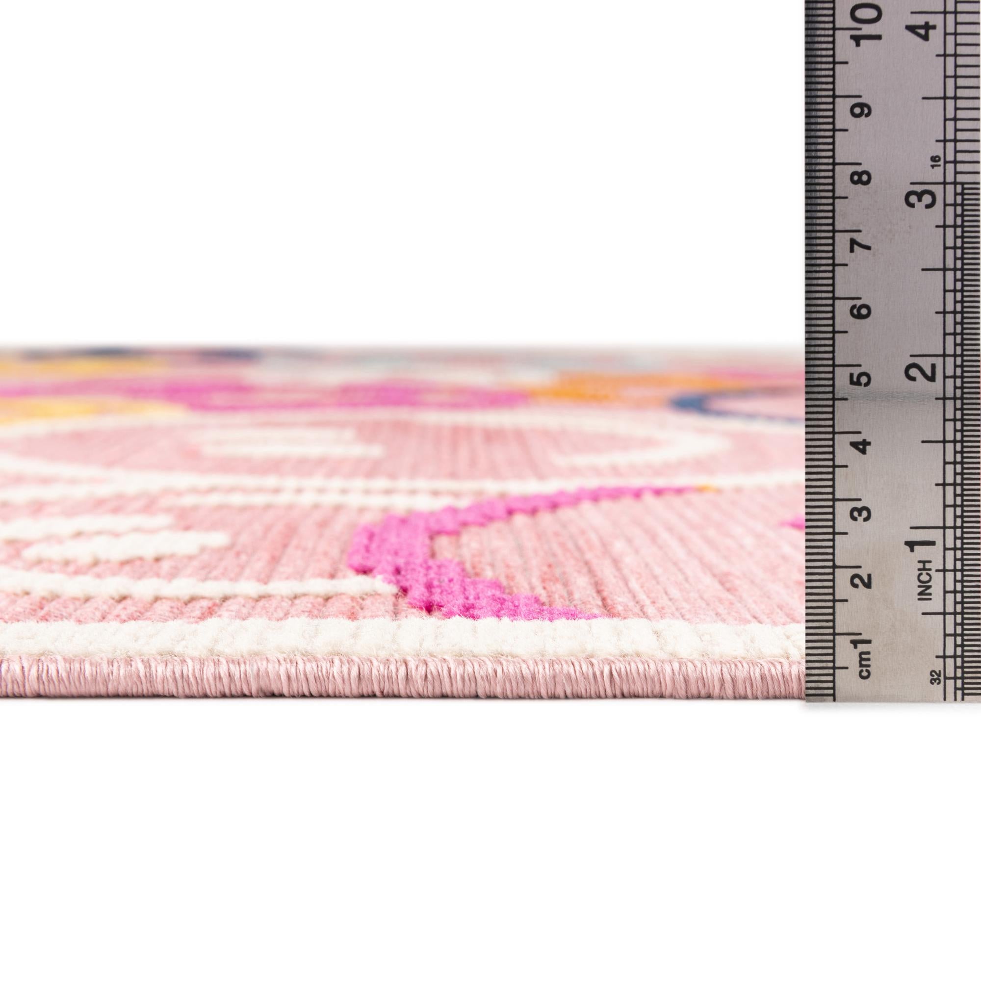 5' 3 x 7' 7 Easy-Clean Indoor / Outdoor Rug