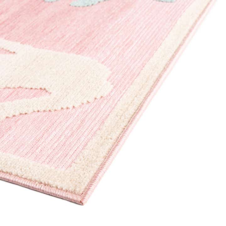 5' 3 x 7' 7 Easy-Clean Indoor / Outdoor Rug