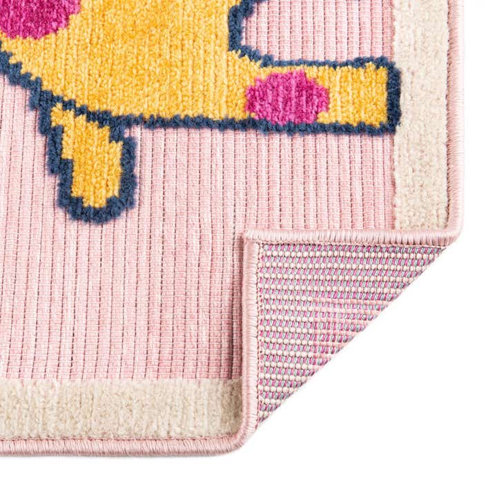 5' 3 x 7' 7 Easy-Clean Indoor / Outdoor Rug