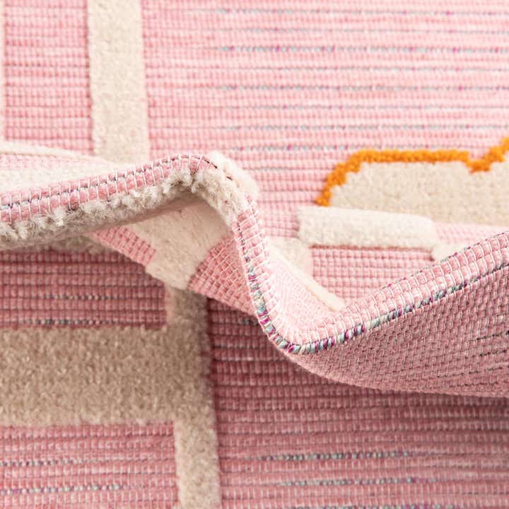 5' 3 x 7' 7 Easy-Clean Indoor / Outdoor Rug