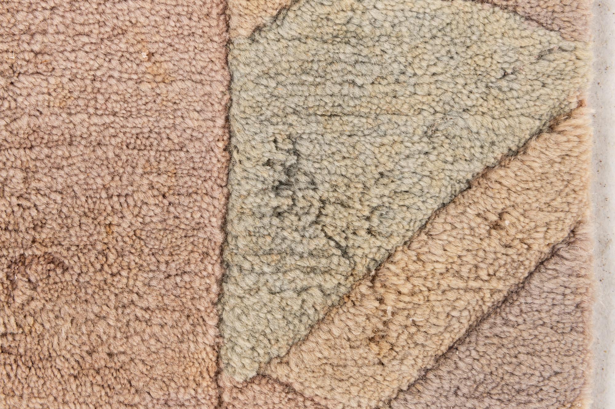 2' 5 x 4' 5 Hand Knotted Tibet Wool Rug