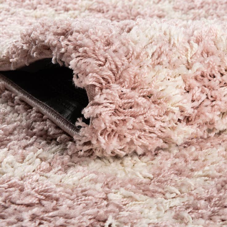 Detail image of 5' 3 x 5' 3 Moroccan Trellis Shag Round Rug