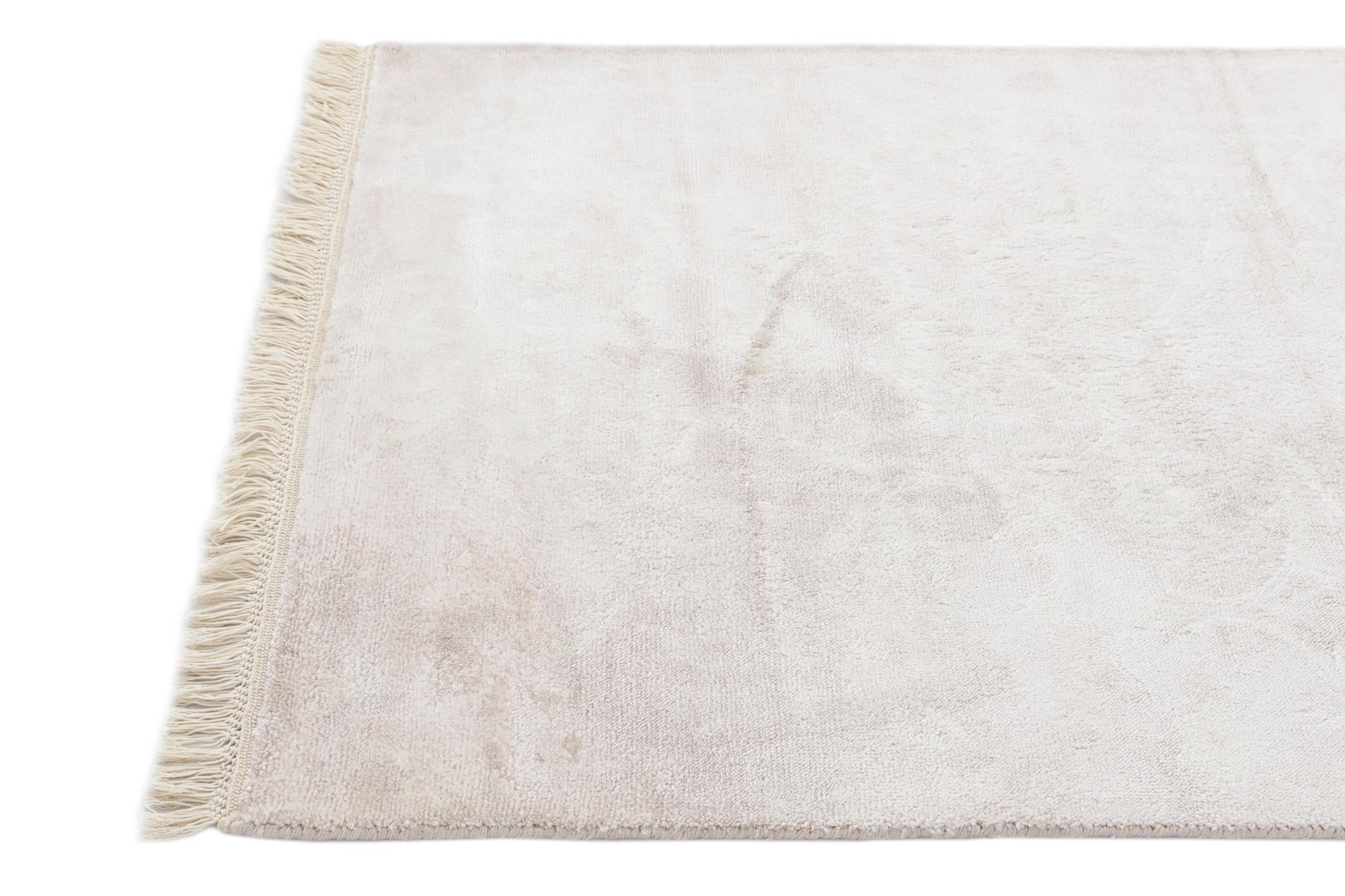 2' 7 x 9' 9 Hand Knotted Darya Wool Runner Rug