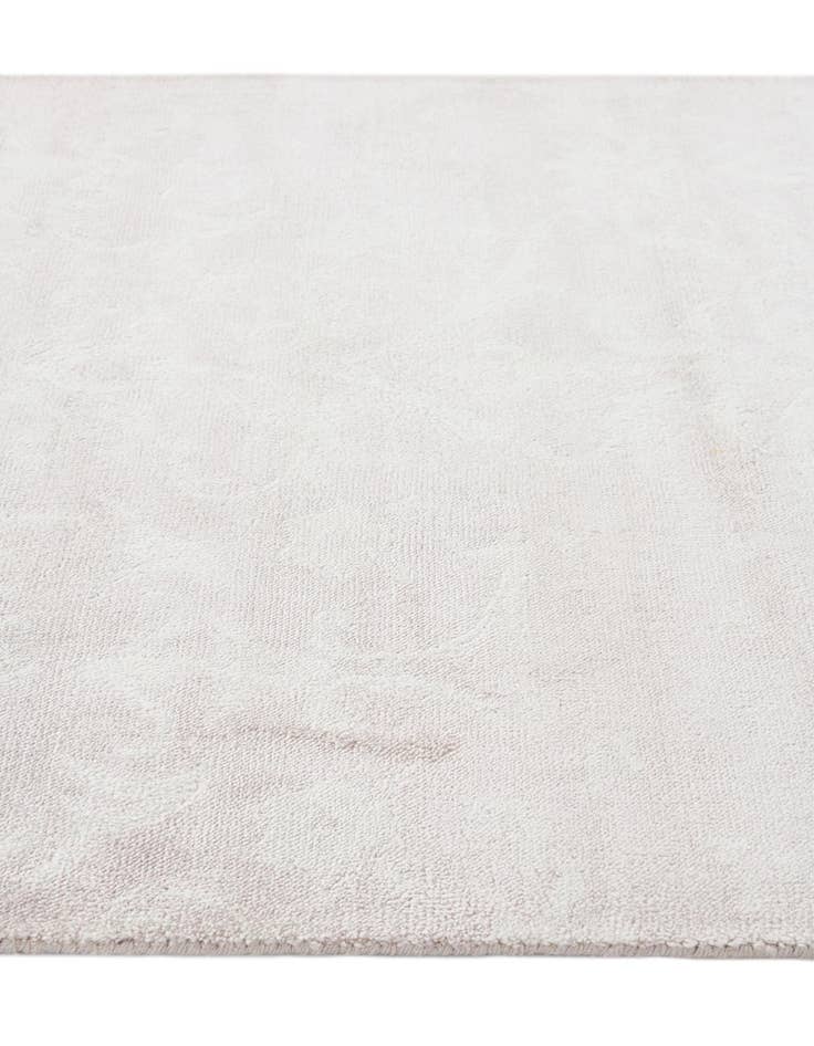 Detail image of 2' 7 x 9' 9  Hand Knotted Darya Wool Runner Rug