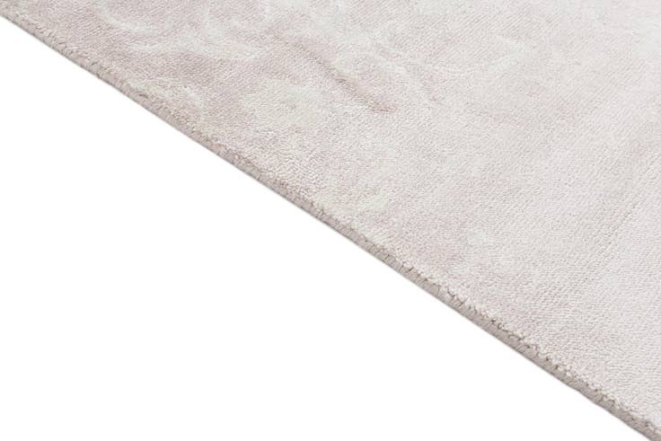 Detail image of 2' 7 x 9' 9 Hand Knotted Darya Wool Runner Rug