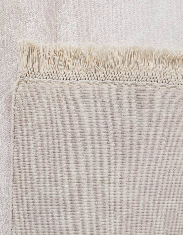 Detail image of 2' 7 x 9' 9  Hand Knotted Darya Wool Runner Rug