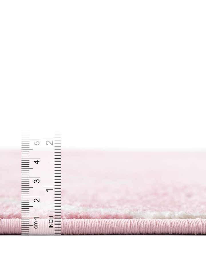 2' x 6' Lattice Frieze Runner Rug