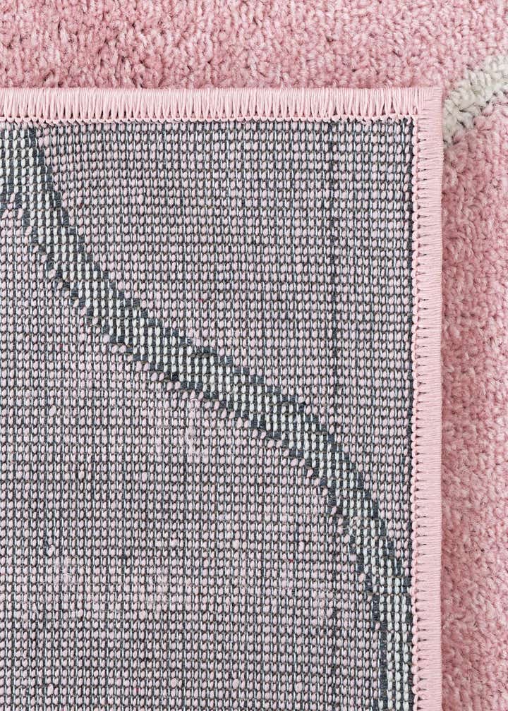 2' x 6' Trellis Frieze Runner Rug