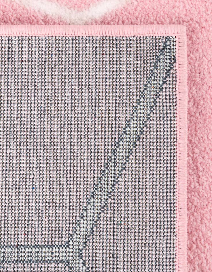 Detail image of 2' x 6' Trellis Frieze Runner Rug
