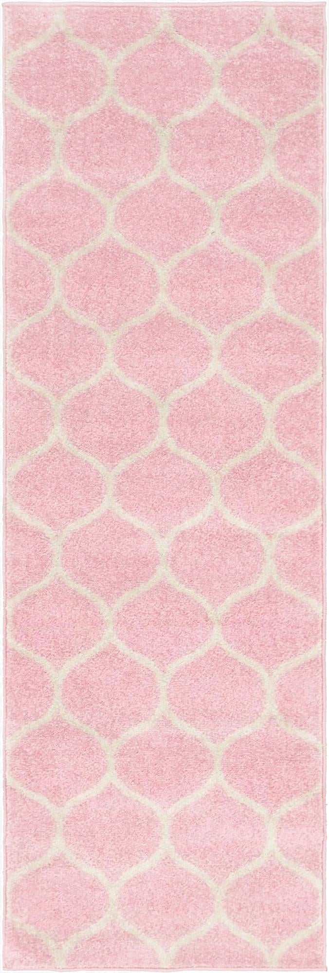 2' x 6' Trellis Frieze Runner Rug