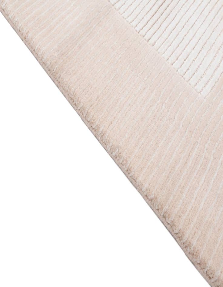 Detail image of 2' 6 x 2' 6  Hand Knotted Darya Wool Square Rug