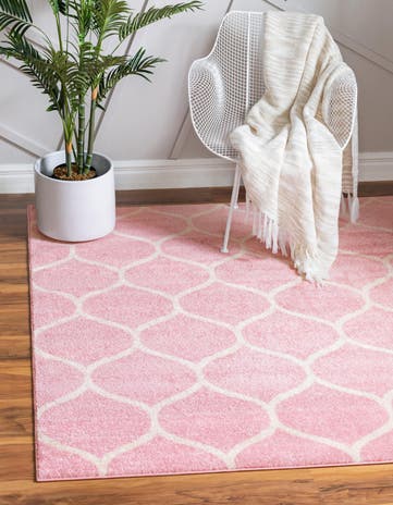 Light Pink Lattice Frieze Square Rug