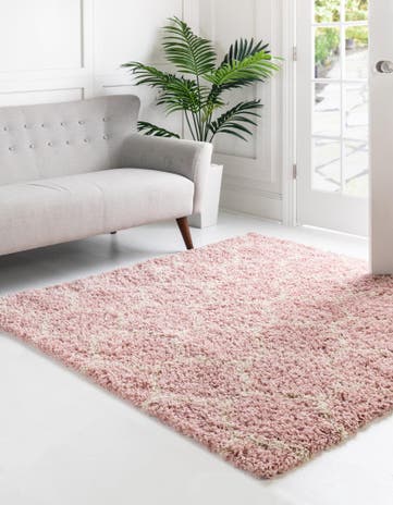 Light Pink Lattice Shag Square Rug