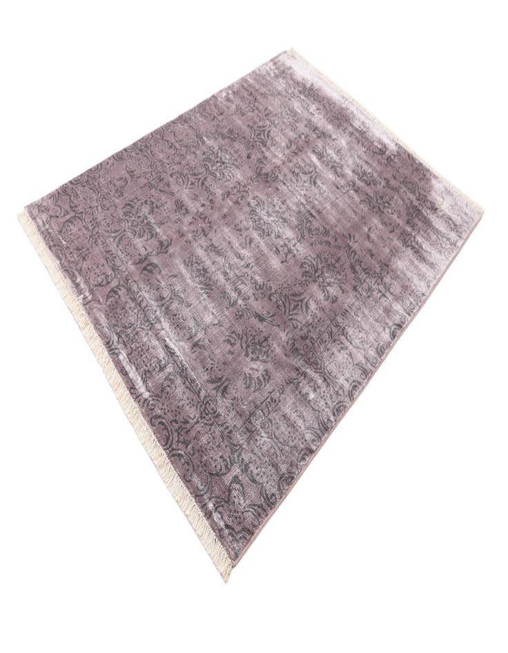 Detail image of 5' 6 x 7' 10  Hand Knotted Darya Wool Rug